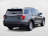 Used 2022 Ford Explorer XLT image 4