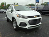 Used 2022 Chevrolet Trax LT w/ LT Convenience Package image 2