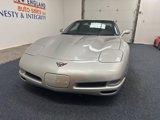 Used 2004 Chevrolet Corvette Coupe w/ Preferred Equipment Group image 2