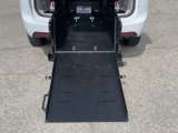 Used 2022 Chrysler Pacifica Touring-L image 5