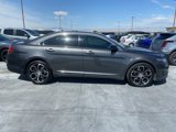 Used 2015 Ford Taurus SHO image 4