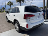 Used 2015 Kia Sorento LX image 5