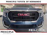 Used 2024 GMC Terrain SLE image 3