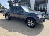 Used 2020 Nissan Frontier SV image 2