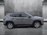 Used 2024 Jeep Compass Latitude image 4