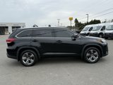 Used 2018 Toyota Highlander Limited Platinum image 2