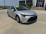 Used 2021 Toyota Corolla LE image 2