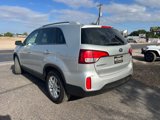 Used 2015 Kia Sorento LX image 4