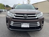 Used 2019 Toyota Highlander XLE image 2