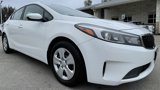 Used 2017 Kia Forte LX image 3