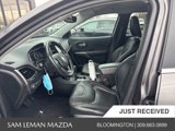 Used 2019 Jeep Cherokee Limited w/ Luxury Group image 3