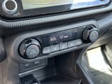 Used 2021 Nissan Kicks SV image 5