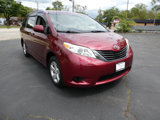 Used 2013 Toyota Sienna LE image 3