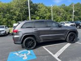 Used 2020 Jeep Grand Cherokee Altitude image 5