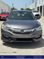 Used 2017 Honda Accord Touring image 2
