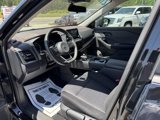 Used 2021 Nissan Rogue S image 2