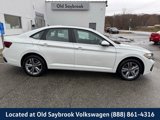 Certified 2024 Volkswagen Jetta SE w/ Panoramic Sunroof Package image 2