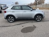 Used 2022 Hyundai Venue SEL image 2