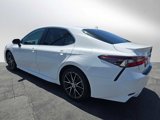 Used 2024 Toyota Camry SE image 5