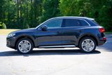 Used 2018 Audi Q5 2.0T Premium Plus w/ Premium Plus Package image 3