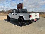 Used 2022 Jeep Gladiator Sport image 3