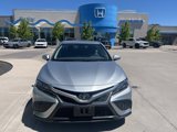 Used 2022 Toyota Camry SE image 2