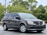Used 2020 Dodge Grand Caravan SE image 3
