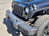 Used 2015 Jeep Wrangler Unlimited Sahara image 2