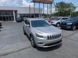 Used 2020 Jeep Cherokee Limited w/ Technology Group image 2