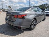 Used 2024 Nissan Altima 2.5 SV image 4