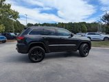 Used 2015 Jeep Grand Cherokee Altitude image 4