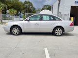 Used 2005 Ford Five Hundred SE image 3