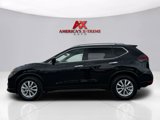 Used 2019 Nissan Rogue SV image 2