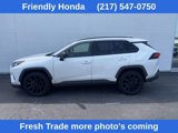 Used 2019 Toyota RAV4 LE image 3