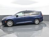 Used 2018 Chrysler Pacifica Touring-L image 5