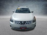 Used 2013 Nissan Rogue SV image 2