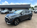 Used 2024 Kia Sportage EX image 3