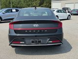 Used 2022 Hyundai Sonata SE w/ Cargo Package image 4