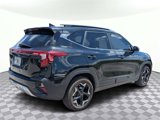 Used 2024 Kia Seltos EX image 3