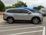 Used 2017 Honda Pilot Touring image 3