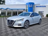Used 2020 Nissan Altima 2.5 SR image 2