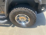 Used 2004 HUMMER H2 w/ Preferred Equipment Group image 2