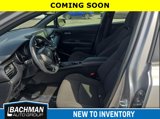 Used 2018 Toyota C-HR XLE image 3