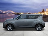 New 2025 Kia Soul S image 2