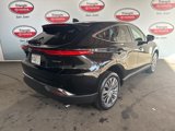 Used 2023 Toyota Venza Limited image 4