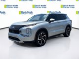 Used 2022 Mitsubishi Outlander SE image 3
