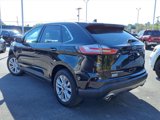 Used 2022 Ford Edge Titanium image 2