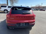 Used 2020 Volvo XC40 T5 R-Design w/ Protection Package Premier image 5