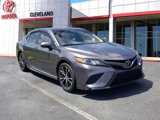 Used 2020 Toyota Camry SE w/ Carpet Mat Package image 2