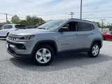 Used 2022 Jeep Compass Latitude image 3